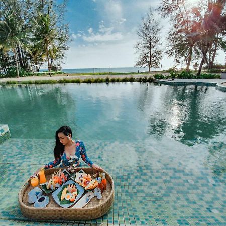 D Varee Mai Khao Beach Bagian luar foto