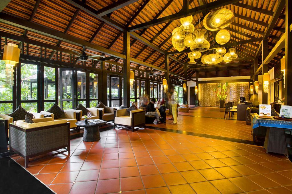 D Varee Mai Khao Beach Bagian luar foto