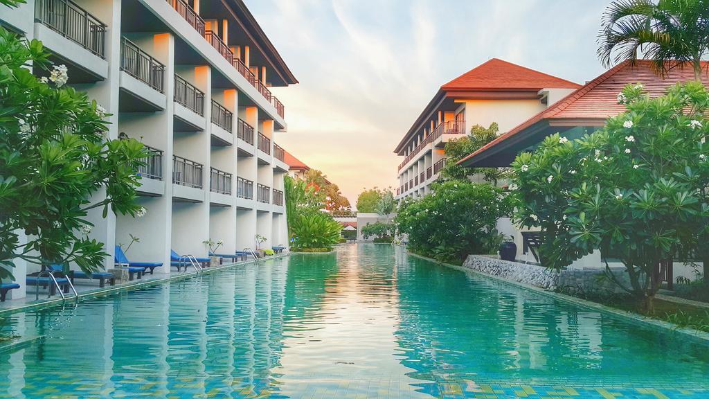 D Varee Mai Khao Beach Bagian luar foto